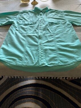 Casual Mint Green Button-Down Shirt for Men